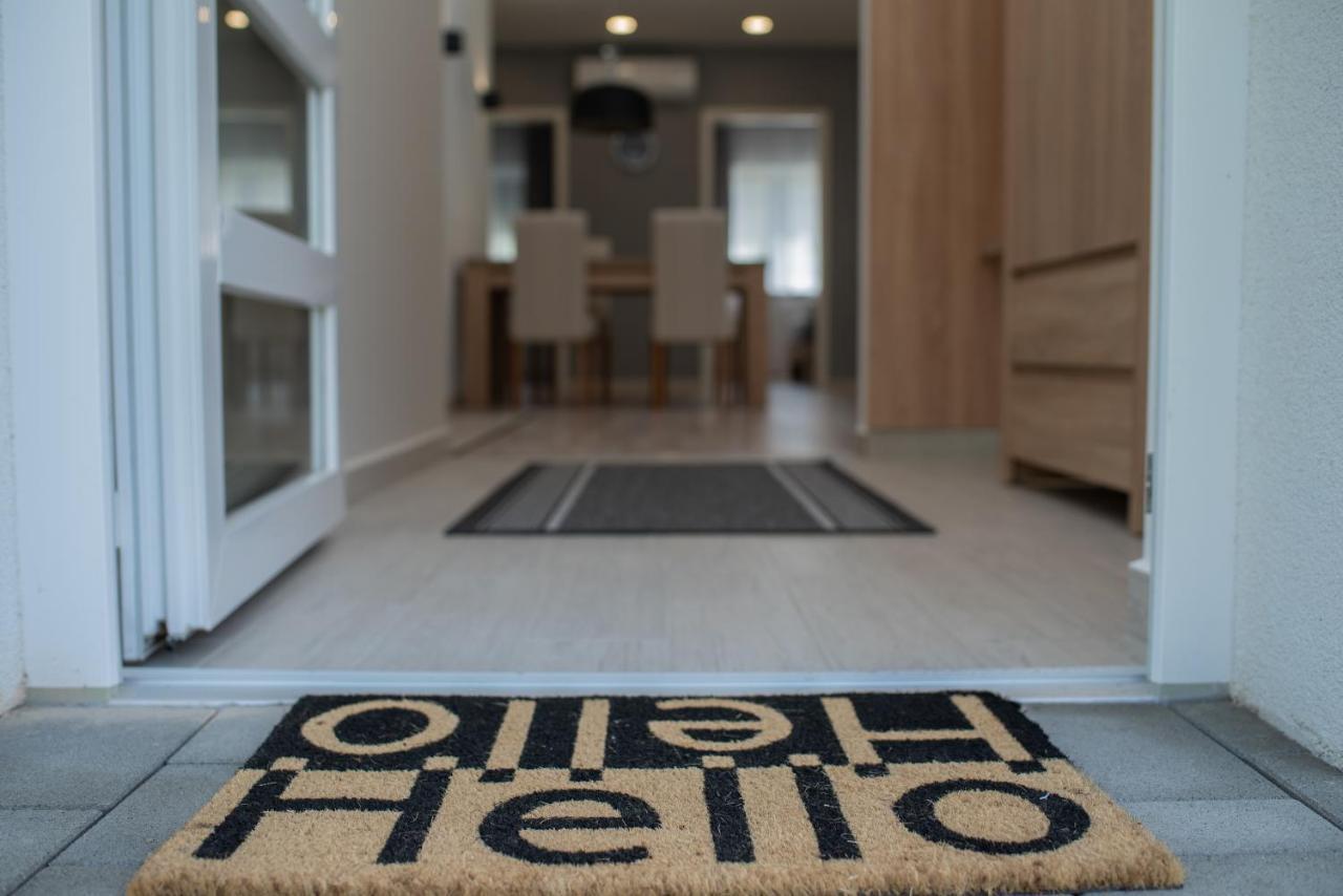 Twins Apartman Heviz Exterior photo